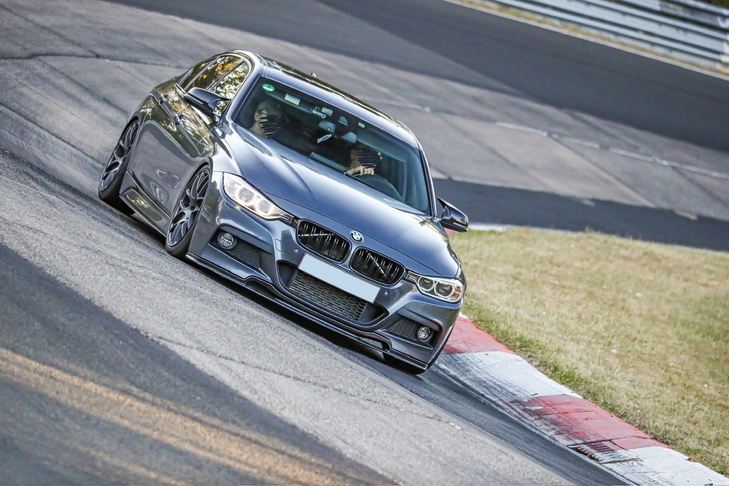 BMW F30 328i - Exteriér 1